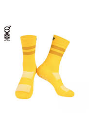 Socks Monday Yellow Monton